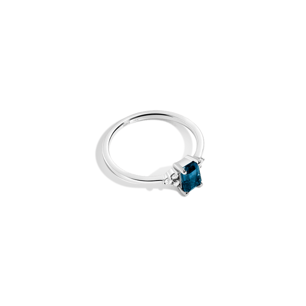 Vintage-Inspired Emerald Cut Ring