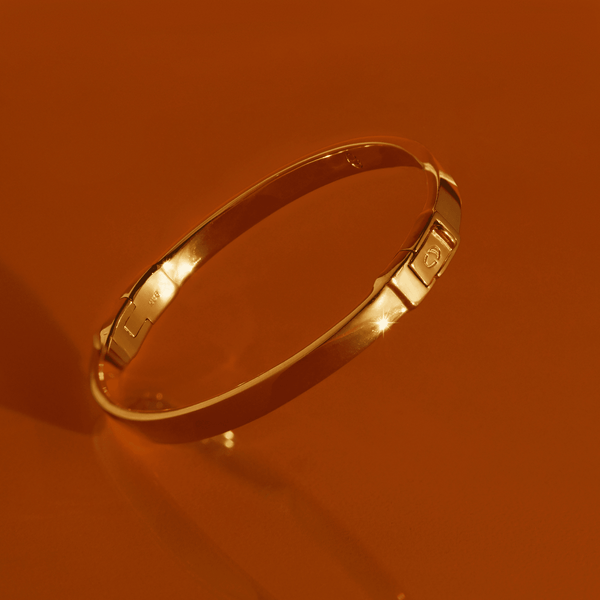 Classic Gold Hinged Bracelet