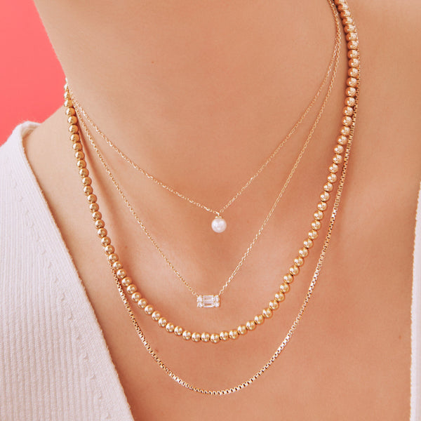 Simple Pearl Necklace